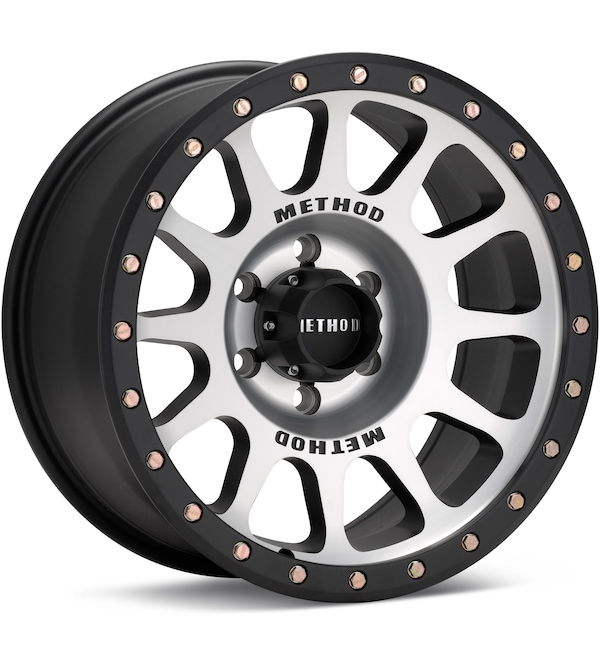 Method MR305 NV Machined w/Black Accent wheel image