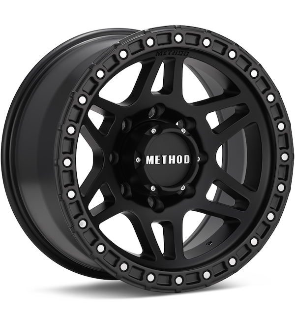 Method MR312 8-Lug Black wheel image