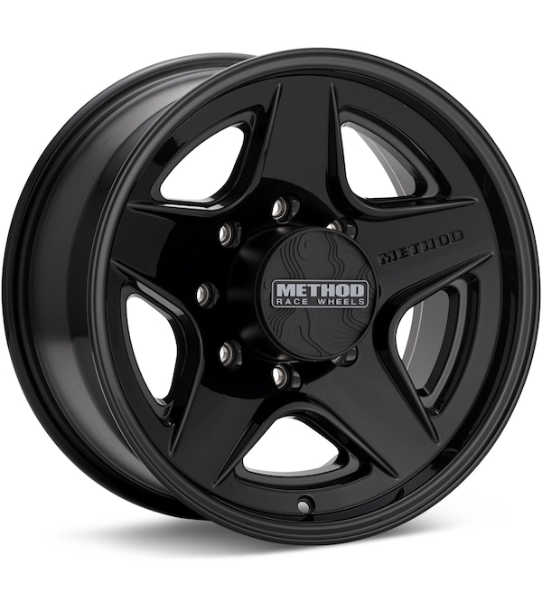 Method MR319 8-Lug Gloss Black wheel image