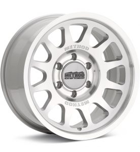 Method MR703 Silver Machined w/Clearcoat wheel image