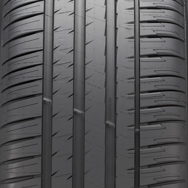 Michelin Pilot Sport 4 SUV wheel image
