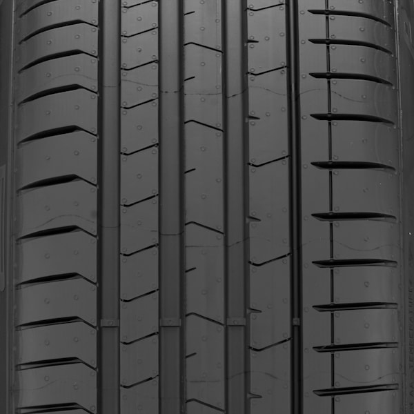 Pirelli P Zero Run Flat (PZ4) wheel image