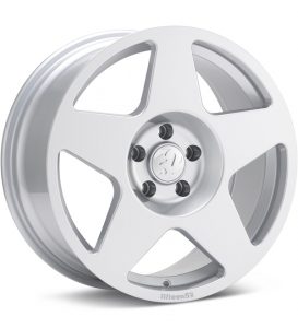 fifteen52 Tarmac Gloss Silver wheel image