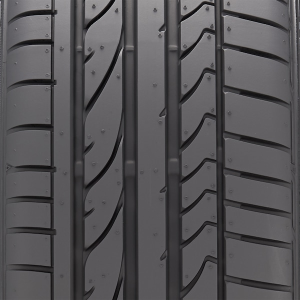 Bridgestone Potenza RE050A RFT tire image