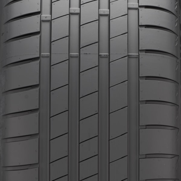 Bridgestone Potenza S005 tire image