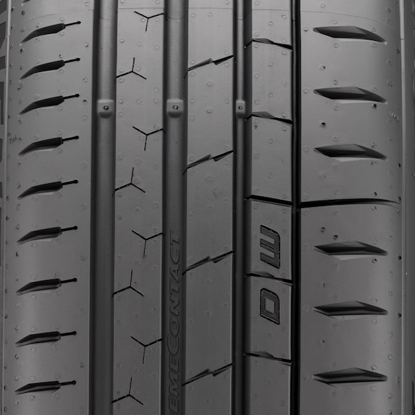 Continental ExtremeContact Sport 02 tire image