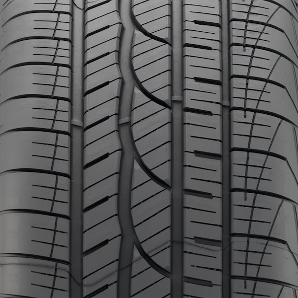 Cooper Cobra Instinct tire image