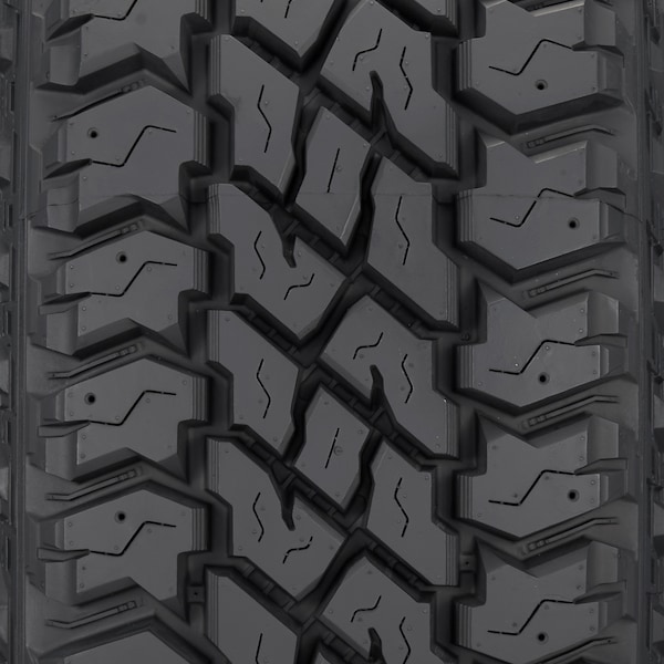 Cooper Discoverer S/T Maxx tire image