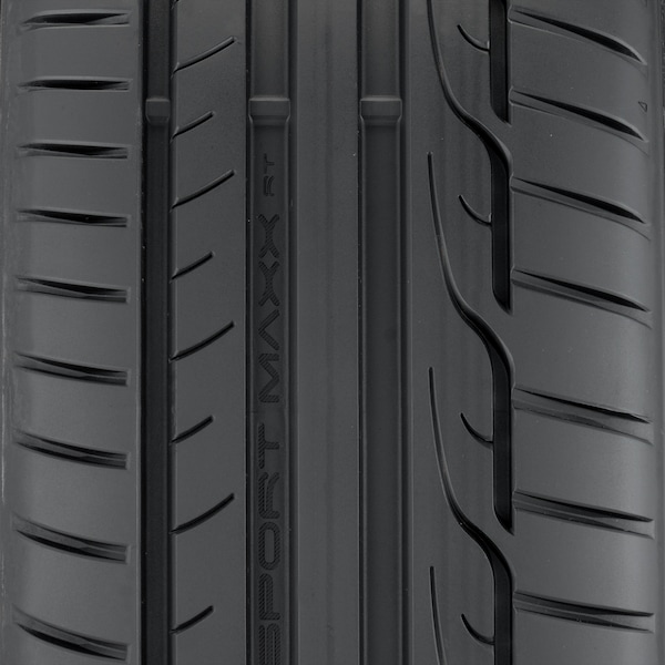 Dunlop Sport Maxx RT tire image