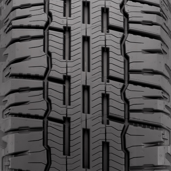 Michelin Defender LTX Platinum tire image