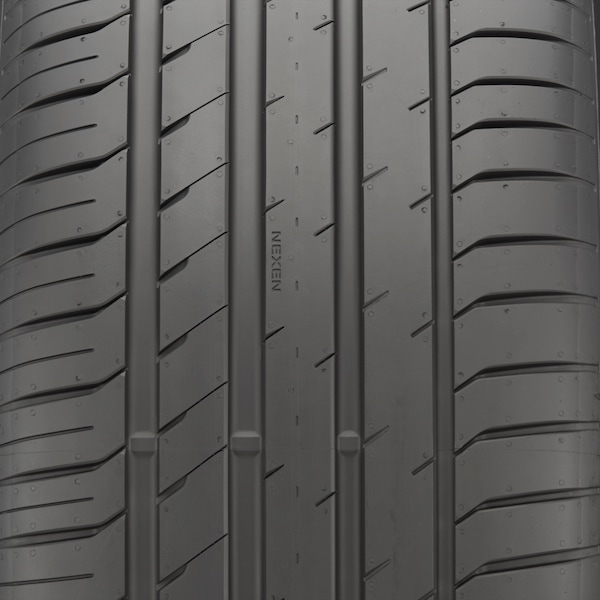 Nexen N FERA Sport tire image