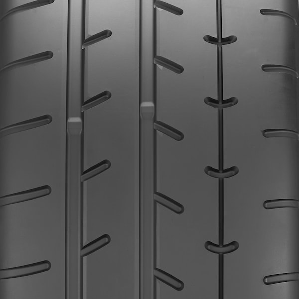 Yokohama ADVAN A052 tire image